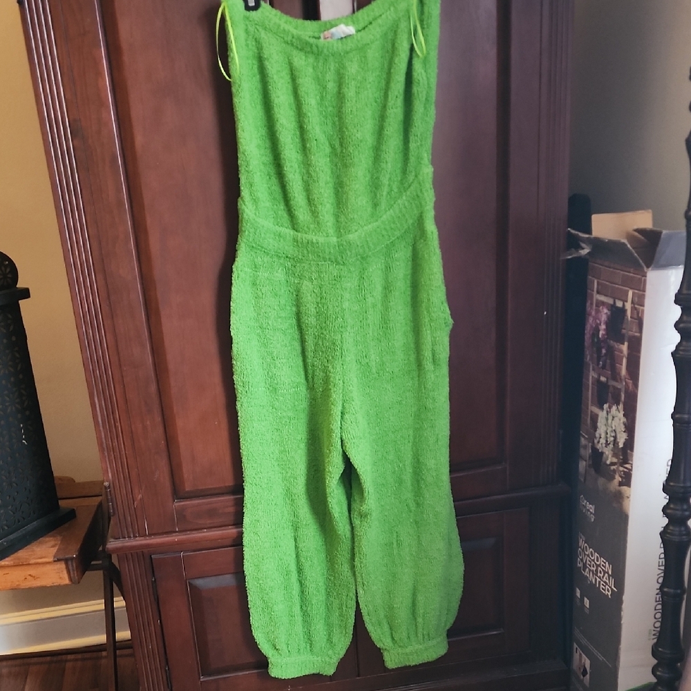 We The Free Green Sleeveless Jumpsuit with Relaxed Fit